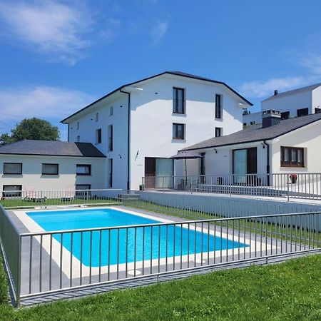 Apartamentos Casona Del Campo Navia Luaran gambar