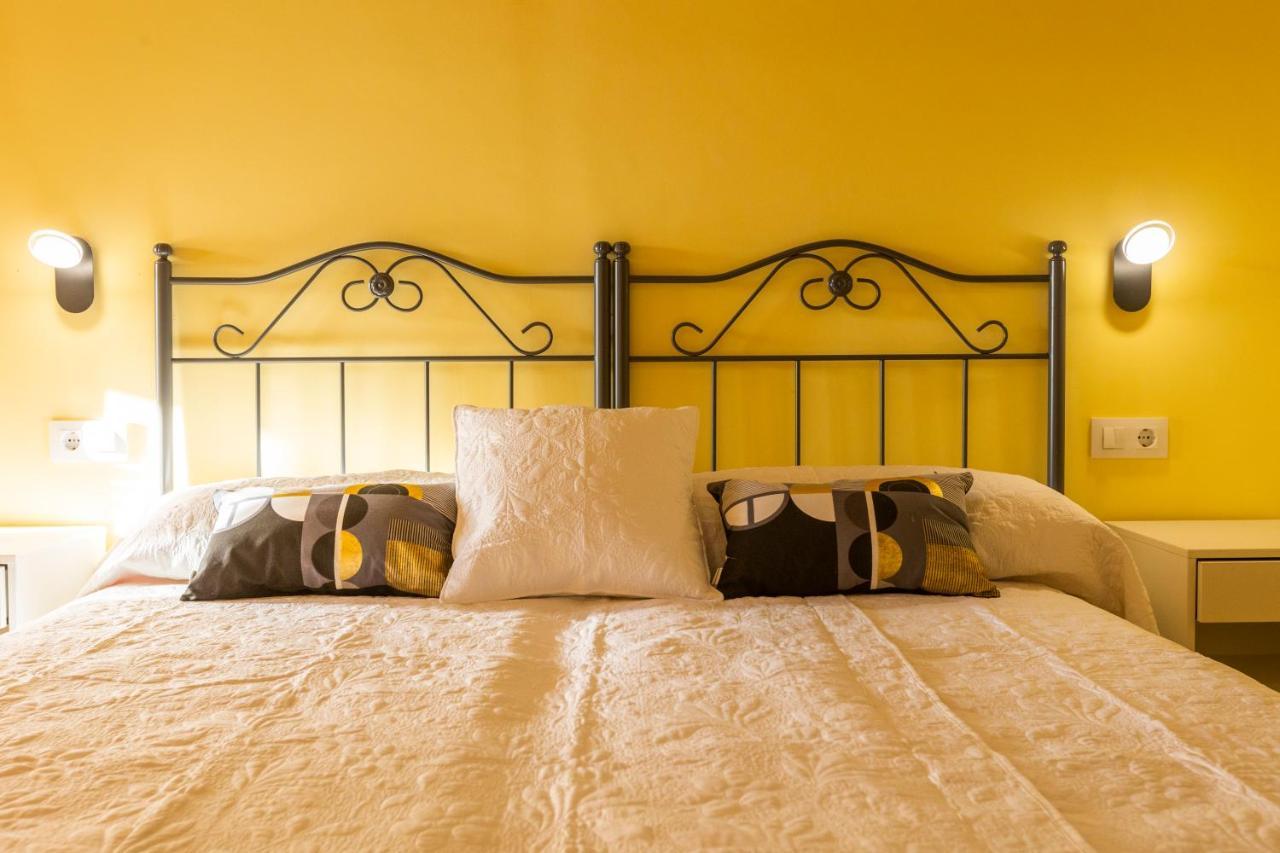 Apartamentos Casona Del Campo Navia Luaran gambar