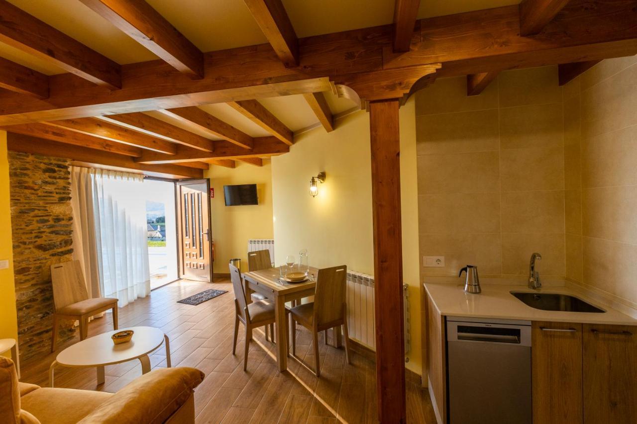 Apartamentos Casona Del Campo Navia Luaran gambar