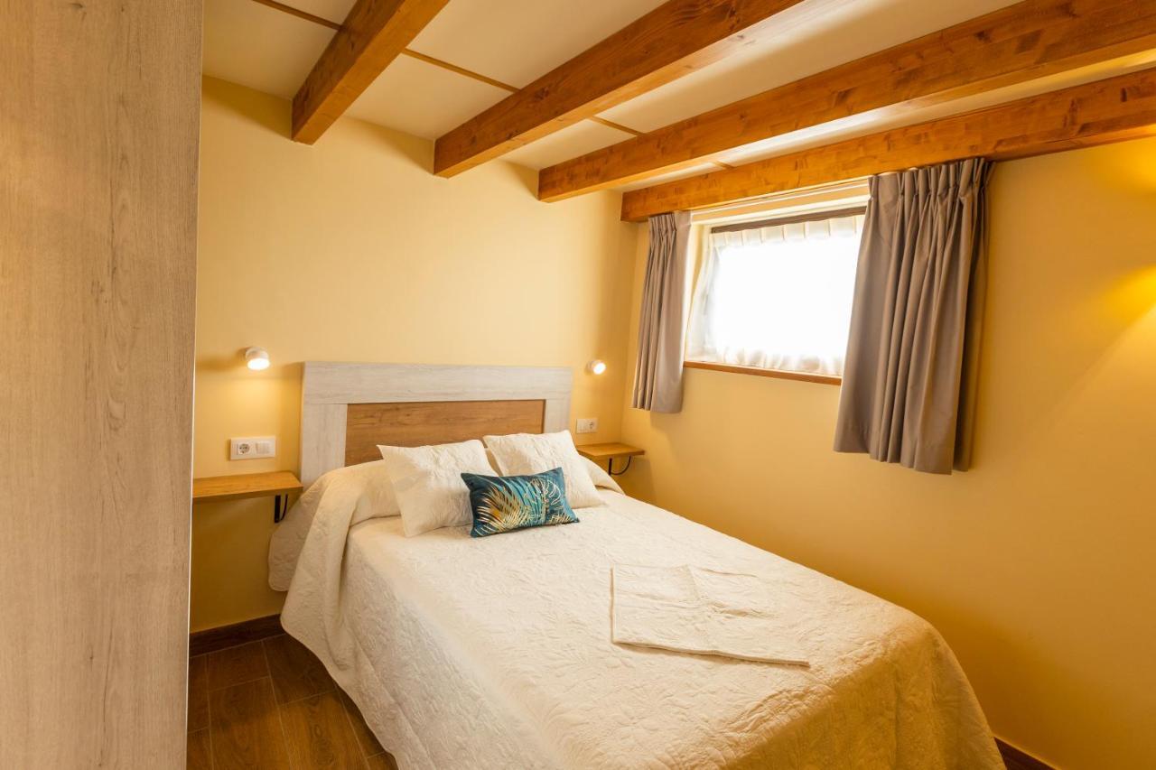 Apartamentos Casona Del Campo Navia Luaran gambar