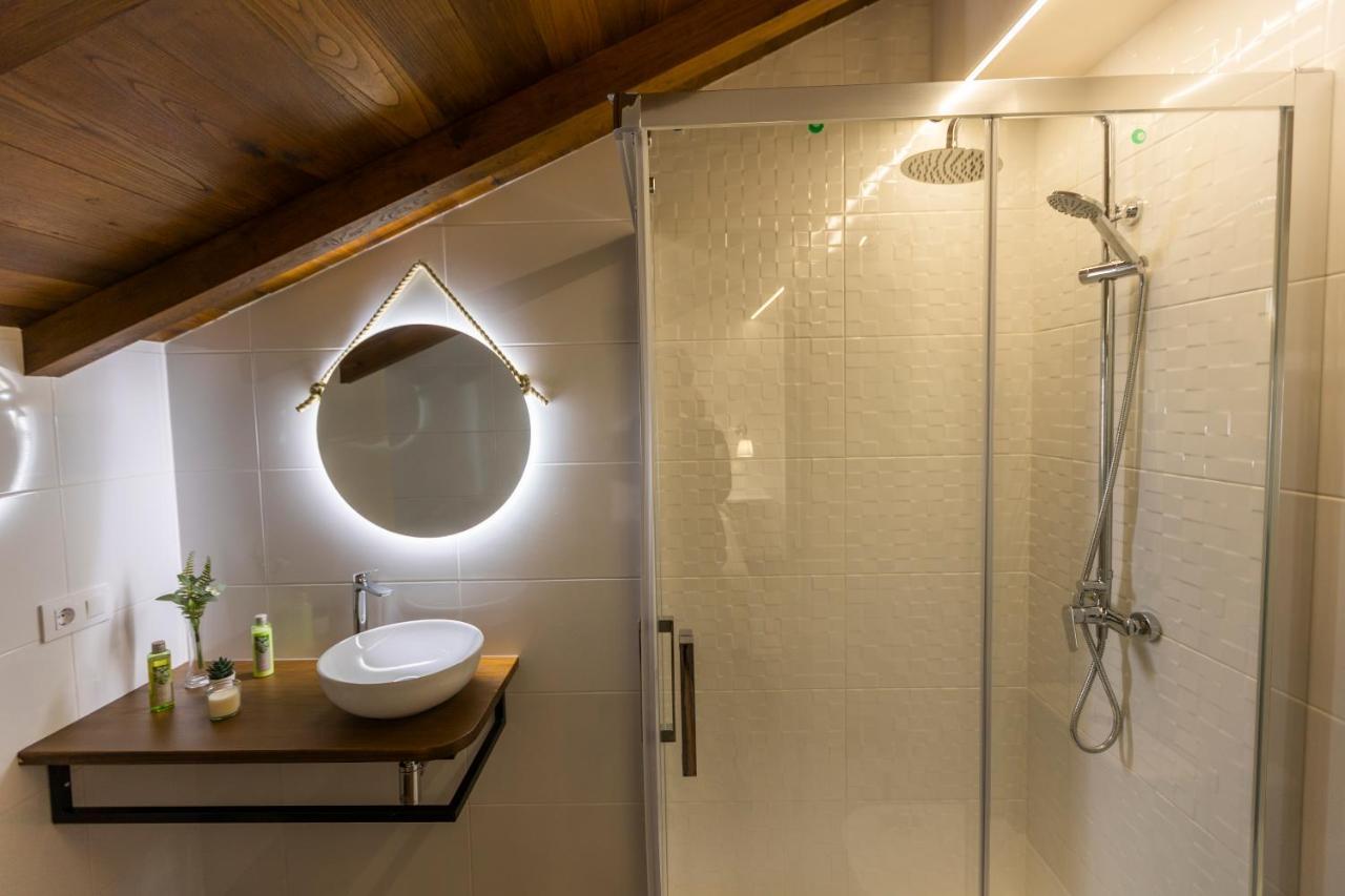 Apartamentos Casona Del Campo Navia Luaran gambar